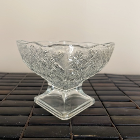 💕Vintage Indiana Glass , Pineapple & Floral Design - Picture 2 of 7